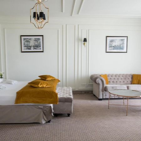 Arkadia Aparthotel Radziejow ภายนอก รูปภาพ