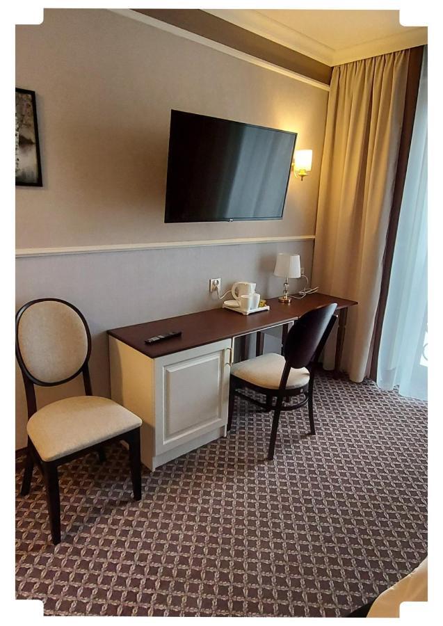 Arkadia Aparthotel Radziejow ภายนอก รูปภาพ