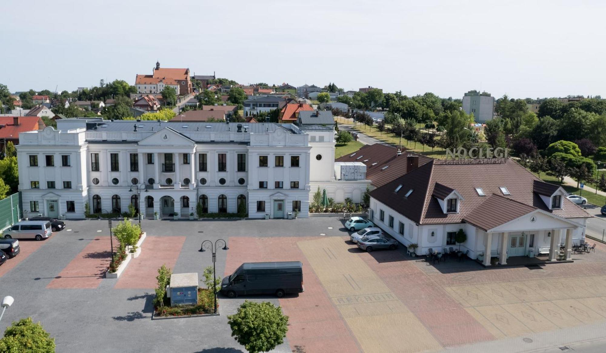 Arkadia Aparthotel Radziejow ภายนอก รูปภาพ